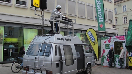 © Johnny Bliss, 2010 Davidecks, Soundcity Innsbruck 2010